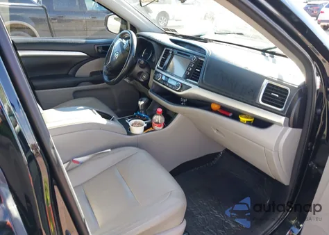 2016 Toyota Highlander Le Plus V6 from USA, damaged, VIN 5TDBKRFH7GS304972